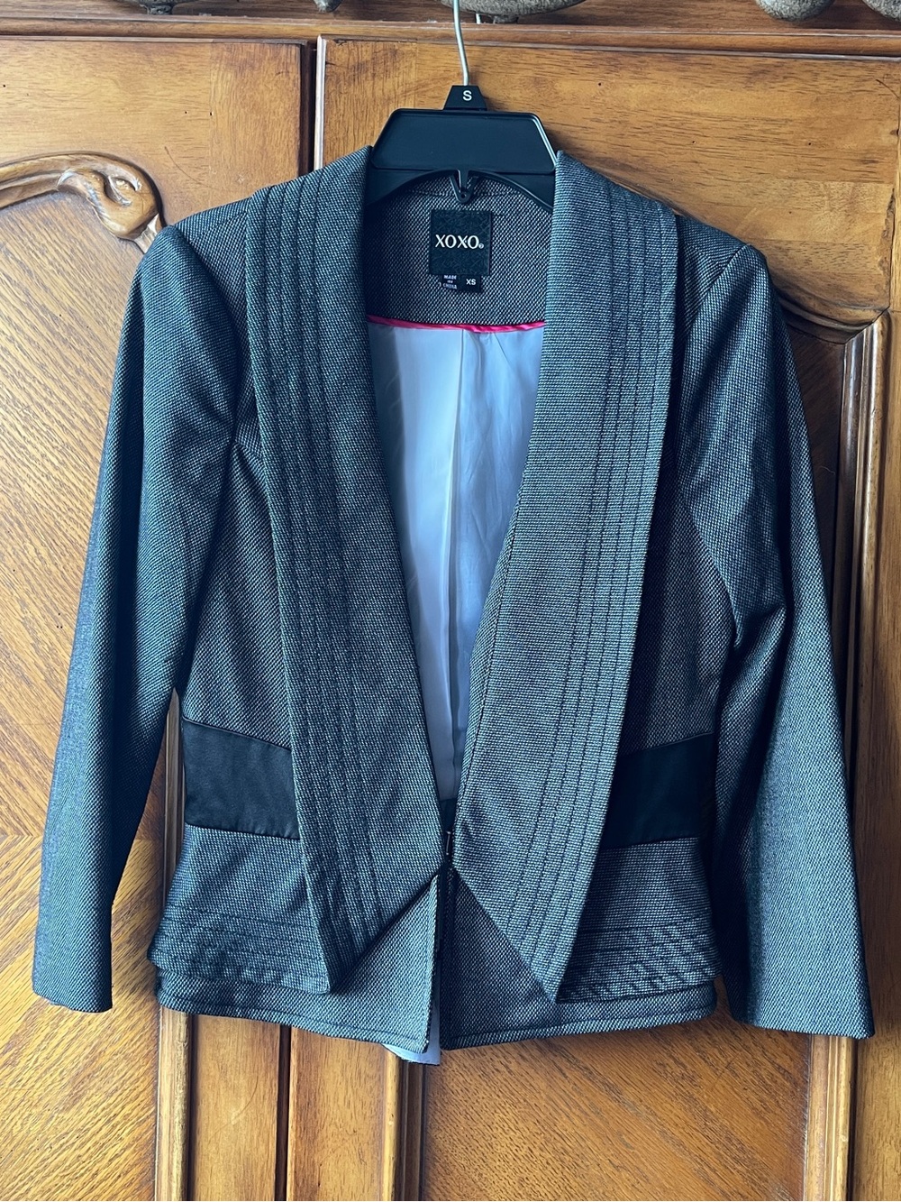 XOXO Charcoal Gray Open-Front Blazer with Black Panels